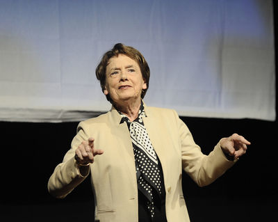 Catherine Lalumière Catherine Lalumière